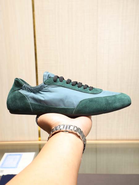 2025年4月10日入荷新品Pradaカジュアルシューズ/ス...