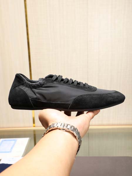 2025年4月10日入荷新品Pradaカジュアルシューズ/ス...