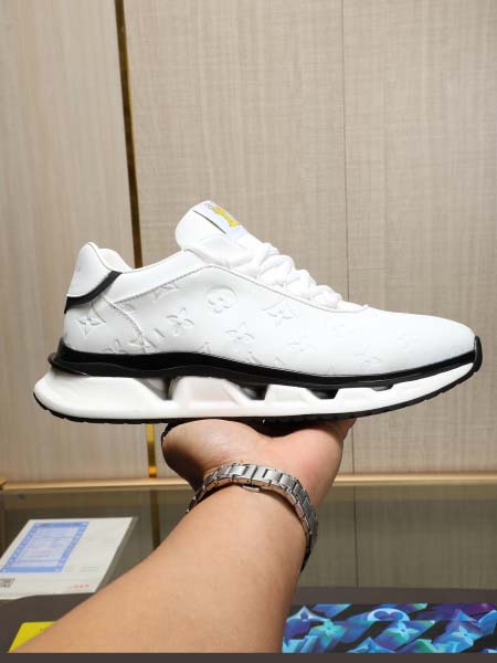 2025年4月10日入荷新品Louis Vuittonカジュ...