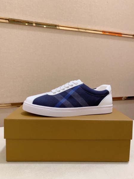 2025年4月11日入荷新品burberryカジュアルシュー...