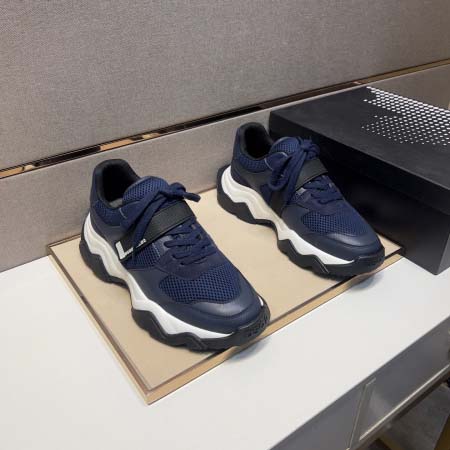 2025年4月11日入荷新品Dsquared2カジュアルシュ...