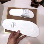 2025年4月11日入荷新品Dolce&Gabbanaスリッパメンズ革靴本革製ギフト/誕生日/TL工場