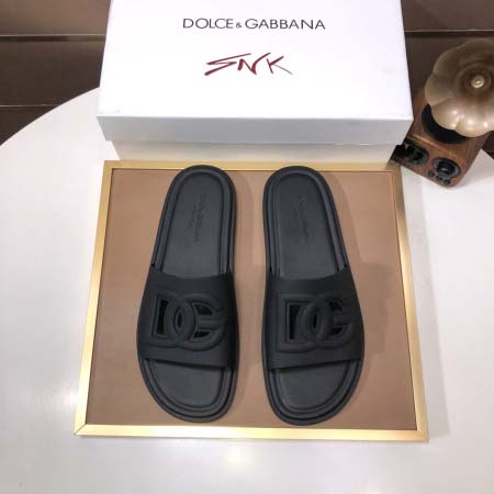 2025年4月11日入荷新品Dolce&Gabbanaスリッ...