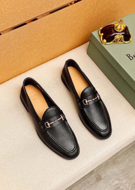 2025年4月11日入荷新品Berlutiカジュアルシューズ...