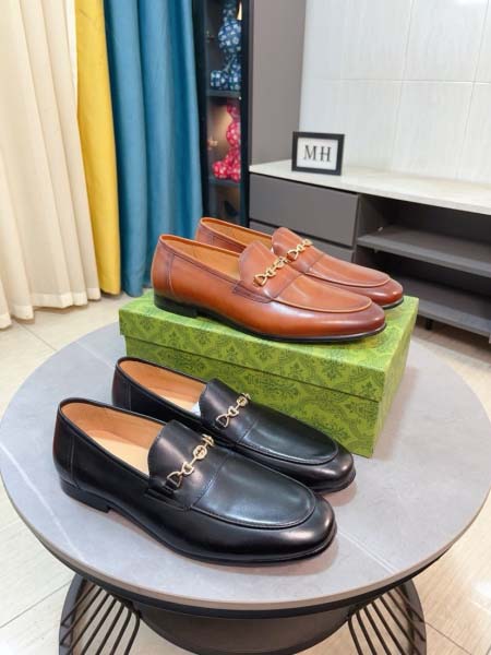 2025年4月11日入荷新品GUCCIカジュアルシューズ/ス...