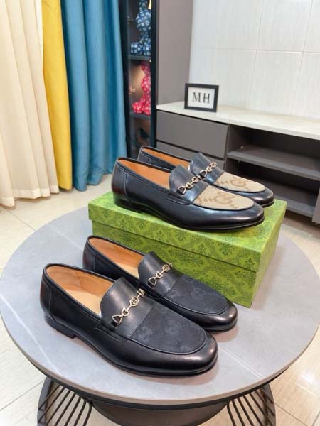 2025年4月11日入荷新品GUCCIカジュアルシューズ/ス...