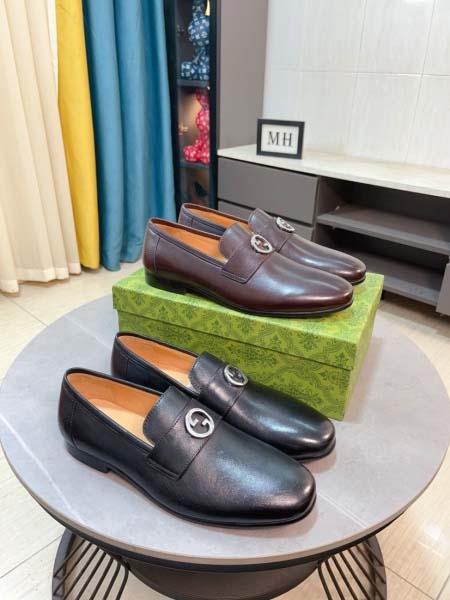 2025年4月11日入荷新品GUCCIカジュアルシューズ/ス...