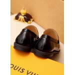 2025年4月11日入荷新品Louis Vuittonカジュアルシューズ/スニーカー｜メンズ革靴本革製ギフト/誕生日/TL工場