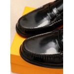 2025年4月11日入荷新品Louis Vuittonカジュアルシューズ/スニーカー｜メンズ革靴本革製ギフト/誕生日/TL工場