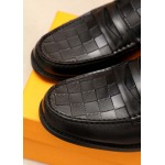 2025年4月11日入荷新品Louis Vuittonカジュアルシューズ/スニーカー｜メンズ革靴本革製ギフト/誕生日/TL工場