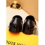 2025年4月11日入荷新品Louis Vuittonカジュアルシューズ/スニーカー｜メンズ革靴本革製ギフト/誕生日/TL工場