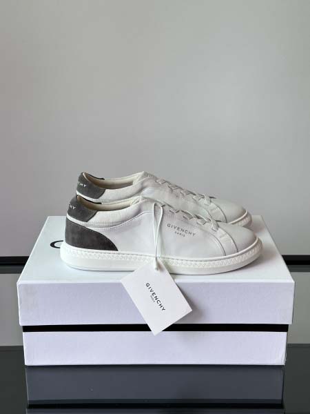 2025年4月11日入荷新品Givenchyカジュアルシュー...