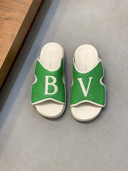 2025年4月11日入荷新品Botteg Venettaスリ...