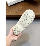 2025年4月11日入荷新品Botteg Venettaスリッパ｜メンズ革靴本革製ギフト/誕生日/TL工場