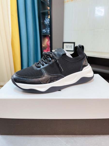 2025年4月11日入荷新品berlutiカジュアルシューズ...