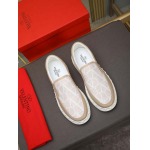 2025年4月11日入荷新品VALENTINOカジュアルシューズ/スニーカー｜メンズ革靴本革製ギフト/誕生日/TL工場