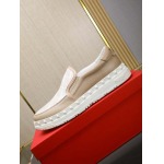 2025年4月11日入荷新品VALENTINOカジュアルシューズ/スニーカー｜メンズ革靴本革製ギフト/誕生日/TL工場