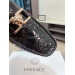 2025年4月11日入荷新品VERSACEカジュアルシューズ/スニーカー｜メンズ革靴本革製ギフト/誕生日/TL工場