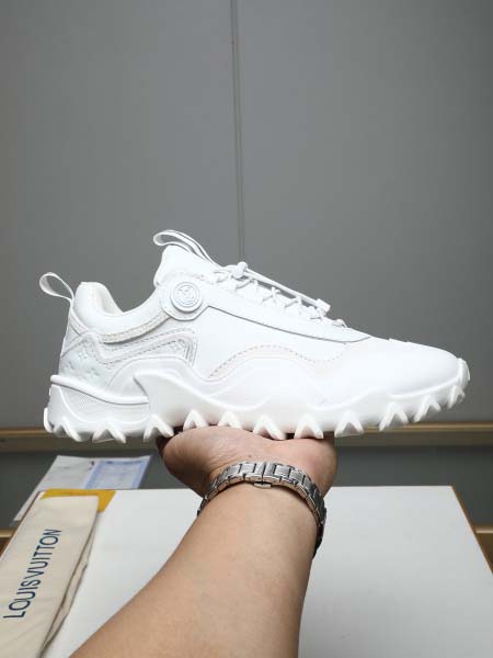 2025年4月11日入荷新品Louis Vuittonカジュ...