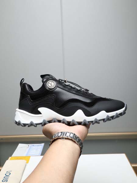 2025年4月11日入荷新品Louis Vuittonカジュ...