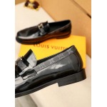 2025年4月11日入荷新品LOUIS VUITTONカジュアルシューズ/スニーカー｜メンズ革靴本革製ギフト/誕生日/TL工場