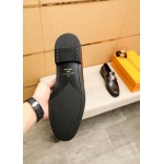 2025年4月11日入荷新品LOUIS VUITTONカジュアルシューズ/スニーカー｜メンズ革靴本革製ギフト/誕生日/TL工場