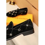 2025年4月11日入荷新品LOUIS VUITTONカジュアルシューズ/スニーカー｜メンズ革靴本革製ギフト/誕生日/TL工場