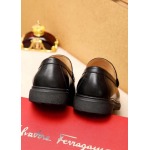 2025年4月11日入荷新品Ferragamoカジュアルシューズ/スニーカー｜メンズ革靴本革製ギフト/誕生日/TL工場
