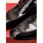 2025年4月11日入荷新品Ferragamoカジュアルシューズ/スニーカー｜メンズ革靴本革製ギフト/誕生日/TL工場