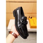 2025年4月11日入荷新品LOUIS VUITTONカジュアルシューズ/スニーカー｜メンズ革靴本革製ギフト/誕生日/TL工場