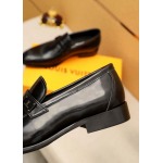 2025年4月11日入荷新品LOUIS VUITTONカジュアルシューズ/スニーカー｜メンズ革靴本革製ギフト/誕生日/TL工場