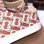 2025年4月11日入荷新品burberryカジュアルシューズ/スニーカー｜メンズ革靴本革製ギフト/誕生日/TL工場