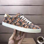 2025年4月11日入荷新品burberryカジュアルシューズ/スニーカー｜メンズ革靴本革製ギフト/誕生日/TL工場