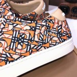 2025年4月11日入荷新品burberryカジュアルシューズ/スニーカー｜メンズ革靴本革製ギフト/誕生日/TL工場