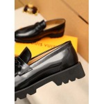 2025年4月11日入荷新品LOUIS VUITTONカジュアルシューズ/スニーカー｜メンズ革靴本革製ギフト/誕生日/TL工場