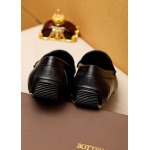 2025年4月11日入荷新品Alexander McQueenカジュアルシューズ/スニーカー｜メンズ革靴本革製ギフト/誕生日/TL工場