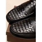 2025年4月11日入荷新品Alexander McQueenカジュアルシューズ/スニーカー｜メンズ革靴本革製ギフト/誕生日/TL工場