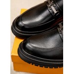 2025年4月11日入荷新品LOUIS VUITTONカジュアルシューズ/スニーカー｜メンズ革靴本革製ギフト/誕生日/TL工場