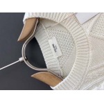 2025年4月13日入荷春夏 新作celineセーター高級なプレゼント/誕生日プレゼント/高品質/メンツ/記念品/ wenzhou工場