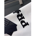 2025年4月13日入荷春夏 新作Pradaスウェット 高級なプレゼント/誕生日プレゼント/高品質/メンツ/記念品/ wenzhou工場