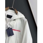 2025年4月14日入荷春夏 新作Pradaジャケット高級なプレゼント/誕生日プレゼント/高品質/メンツ/記念品/ wenzhou工場