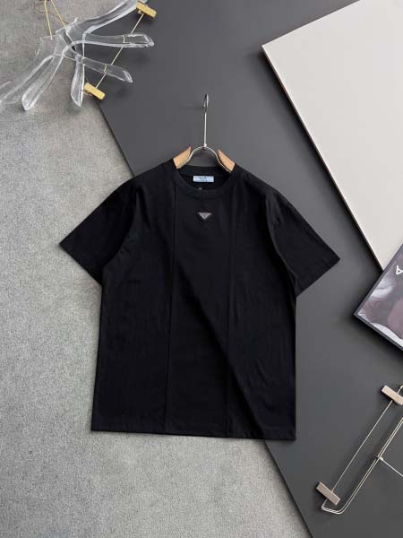 2025年4月14日入荷春夏 新作Prada半袖 tシャツ高...