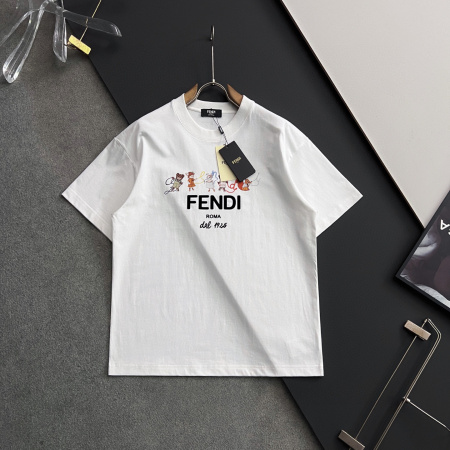 2025年4月14日入荷春夏 新作Fendi半袖 tシャツ高...
