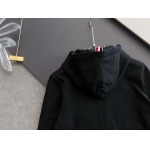 2025年4月14日入荷春夏 新作Thom Browneジャケット高級なプレゼント/誕生日プレゼント/高品質/メンツ/記念品/ wenzhou工場