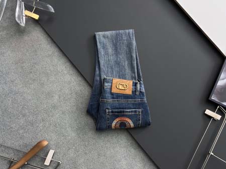 2025年4月14日入荷春夏 新作Fendiジーパン高級なプ...