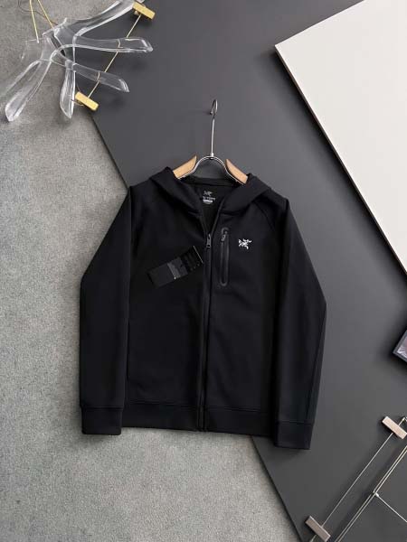 2025年4月15日入荷春夏 新作ARCTERYXジャケット...