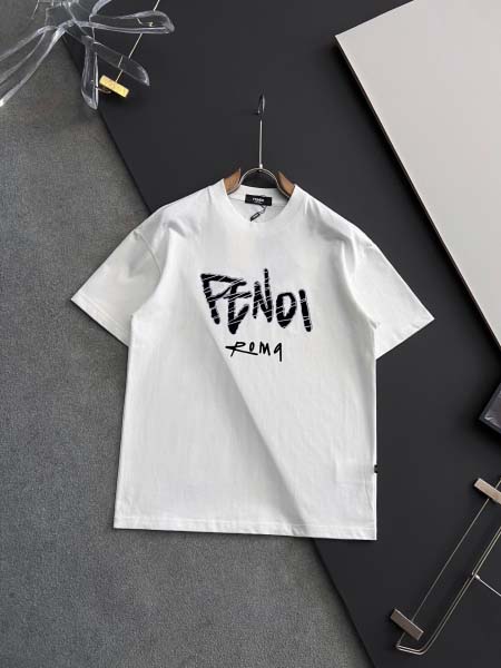 2025年4月15日入荷春夏 新作Fendi半袖 tシャツ高...