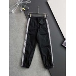 2025年4月15日入荷春夏 新作Prada 上下高級なプレゼント/誕生日プレゼント/高品質/メンツ/記念品/ wenzhou工場