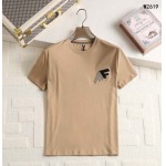 2025年4月17日入荷新作FENDI 半袖Tシャツ 超厳選/入手困難/人気/busi工場