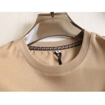 2025年4月17日入荷新作FENDI 半袖Tシャツ 超厳選/入手困難/人気/busi工場